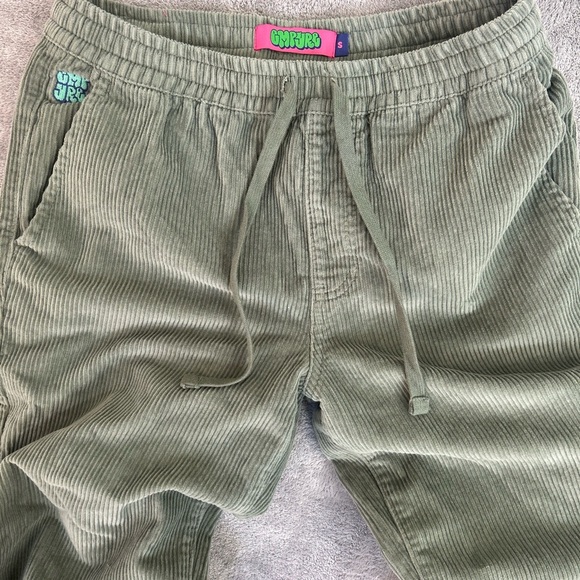 Emprye Corduroy Sage Green Joggers Size Small - Picture 1 of 5